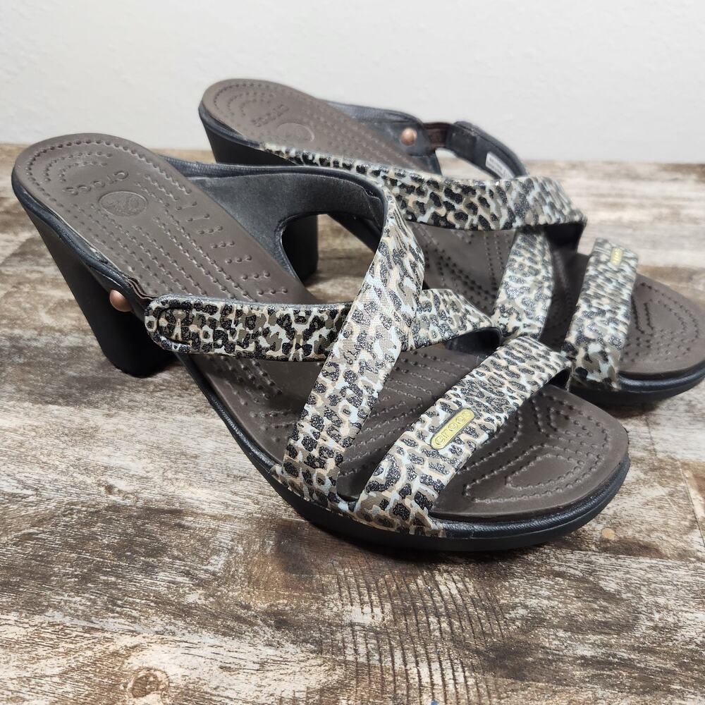 Crocs Chunky Heel SZ 10 Cyprus Sparkle Leopard Animal Cheetah Platform Strappy